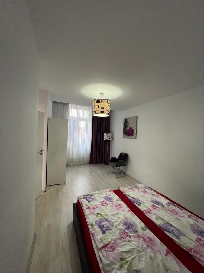 Apartament Teodora Sibiu Apartment Bagian luar foto