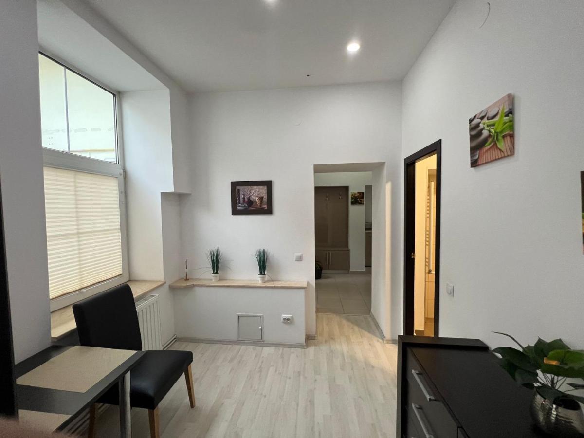 Apartament Teodora Sibiu Apartment Bagian luar foto